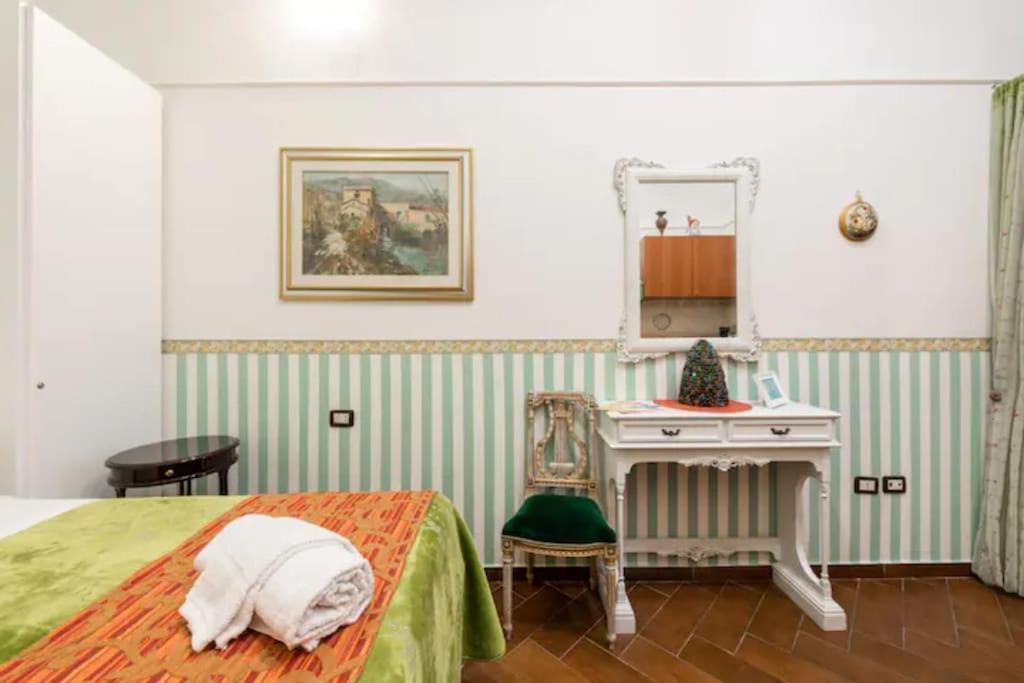Apt 0 In The Historic Center Bari Extérieur photo